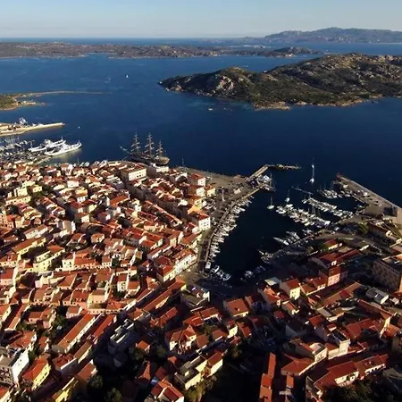 Loft Arcipelago Сasa de vacaciones La Maddalena (Sassari)